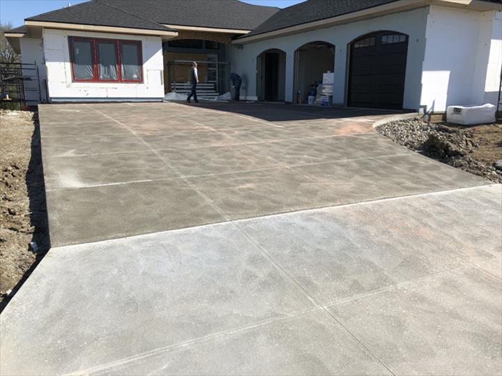 Prenosil Concrete Des Moines, IA